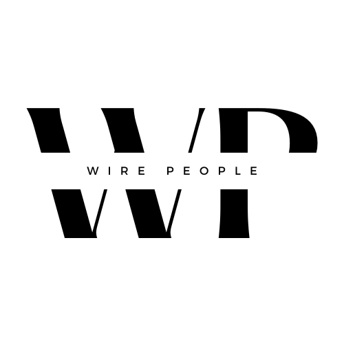 Logo WP WIRE PEOPLE mit schwarzem Hintergrund und weiße Schrift